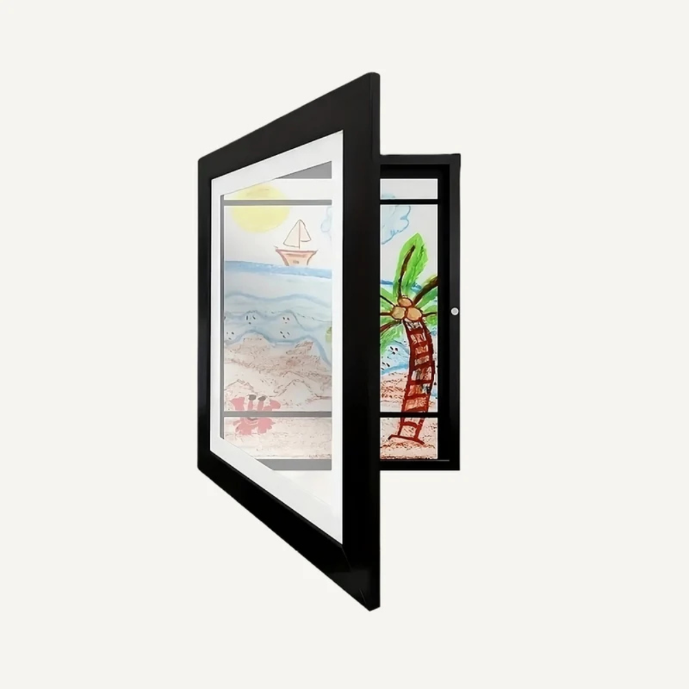 WonderWall™ | Smart ramme til børns tegninger med indbygget opbevaring